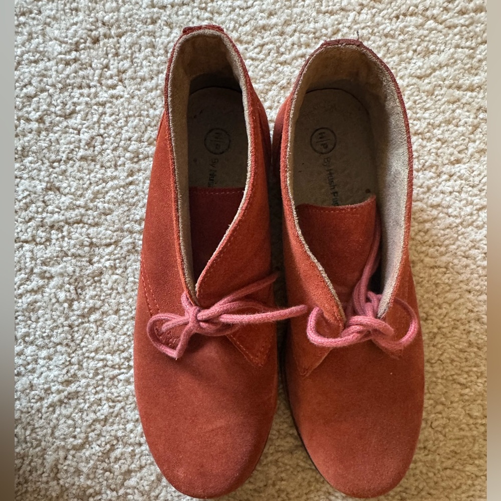 🧡 H.P. by Hush Puppies Moyen Orange Suede Booties – Size 7 - Picture 2 of 6